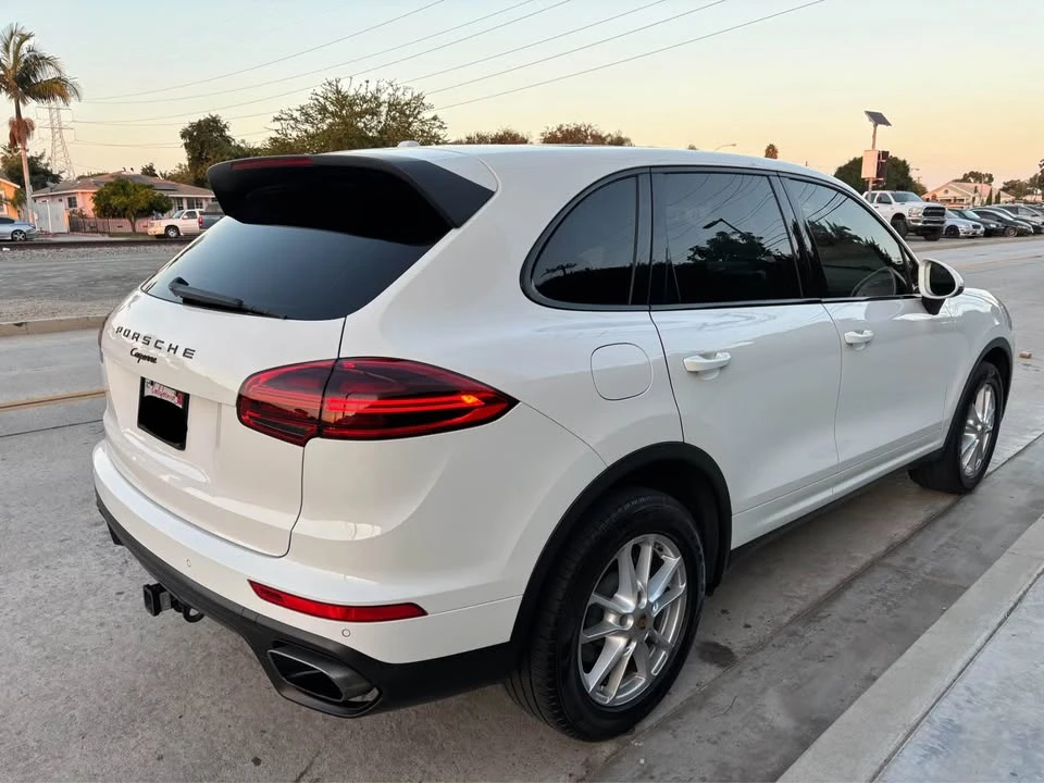 2016 Porsche 958 Cayenne - Image 5 of 20