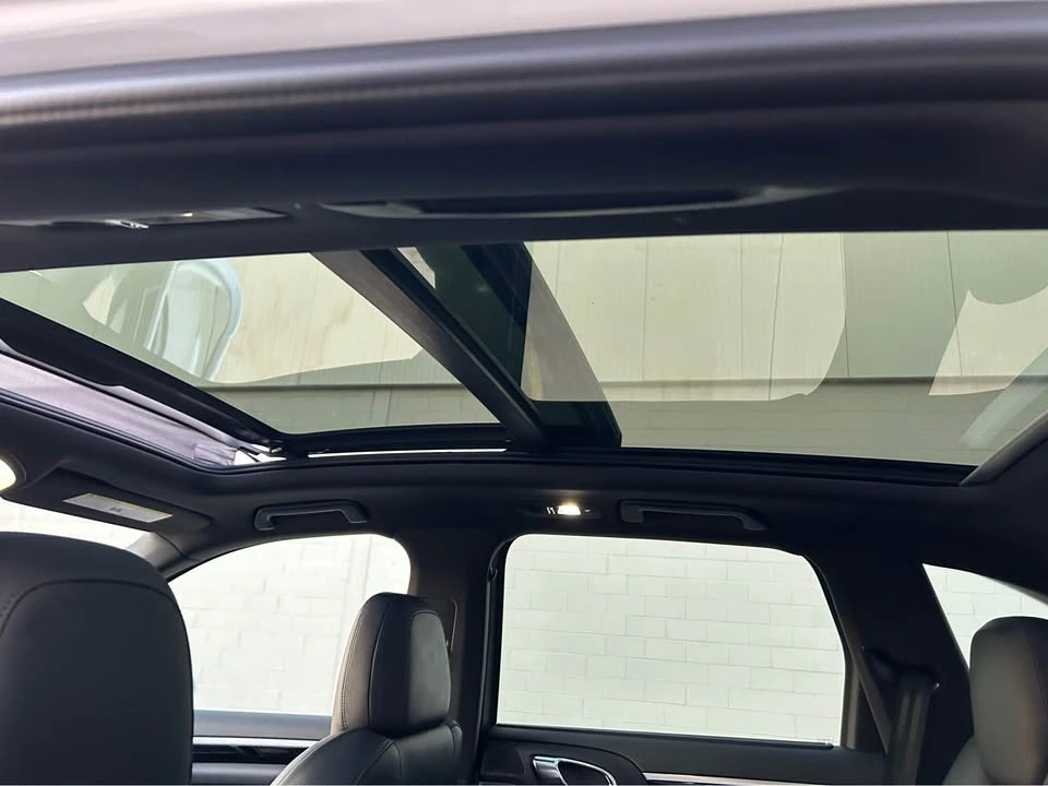 2016 Porsche 958 Cayenne - Image 17 of 18