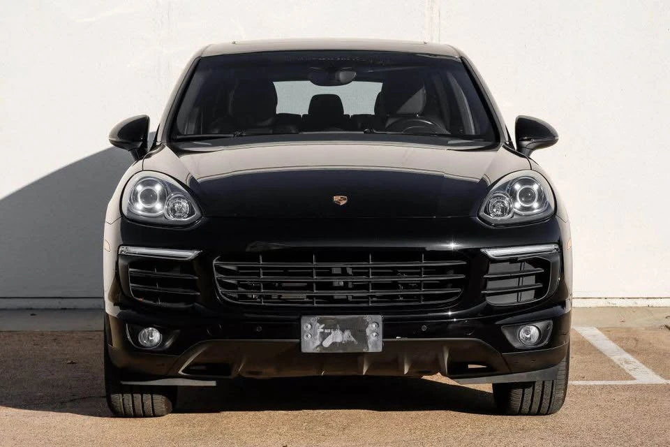 2016 Porsche 958 Cayenne - Image 3 of 17
