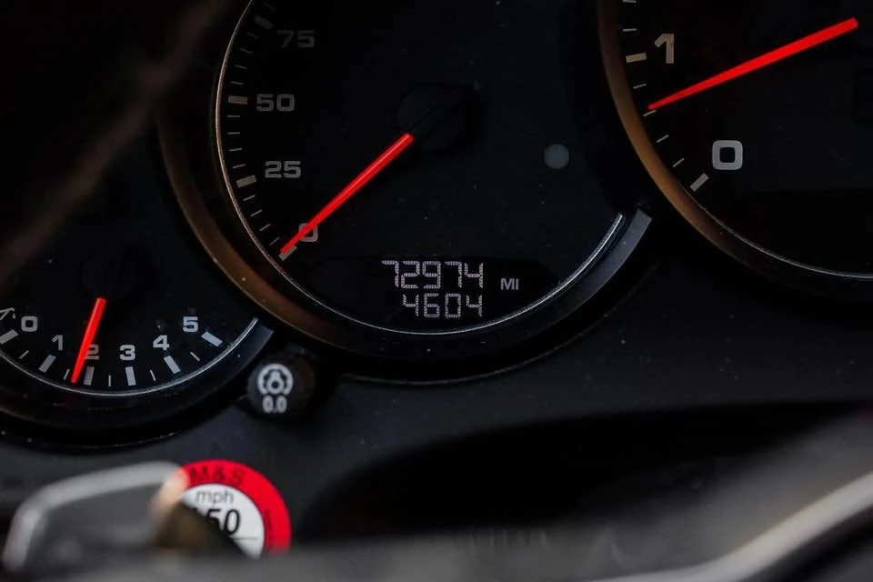 2016 Porsche 958 Cayenne - Image 11 of 17