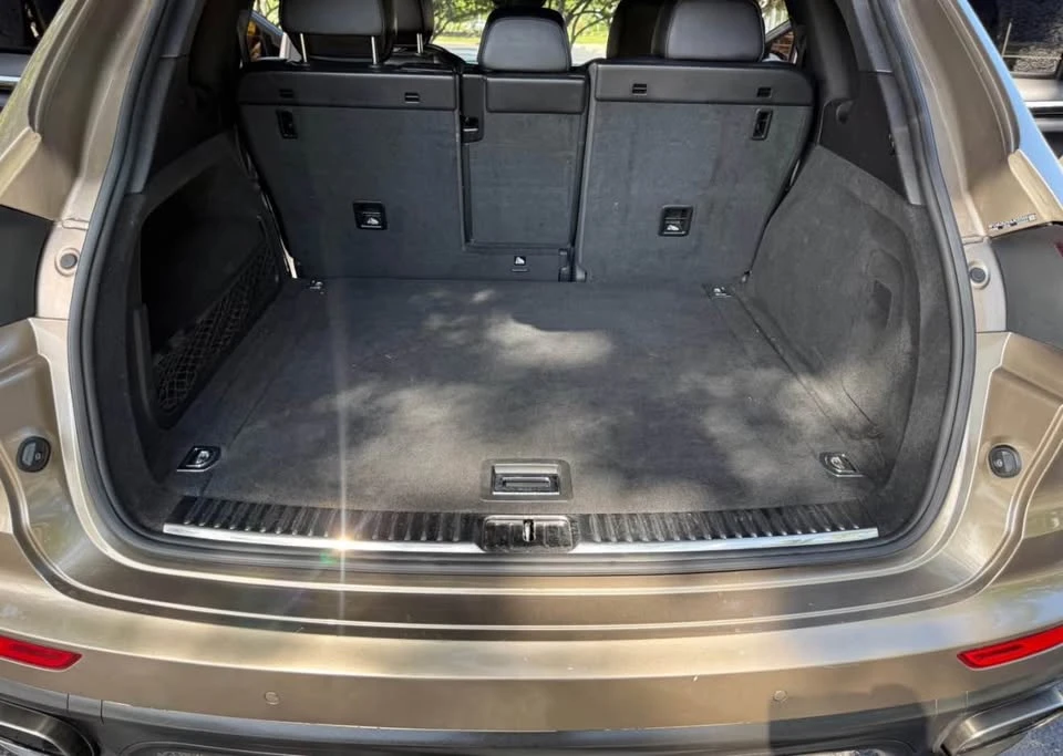 2016 Porsche 958 Cayenne - Image 13 of 17