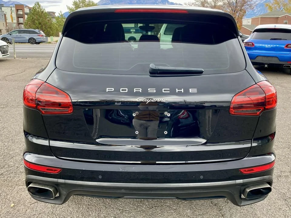 2016 Porsche 958 Cayenne - Image 4 of 15