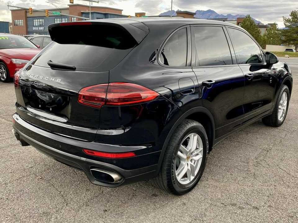2016 Porsche 958 Cayenne - Image 3 of 15