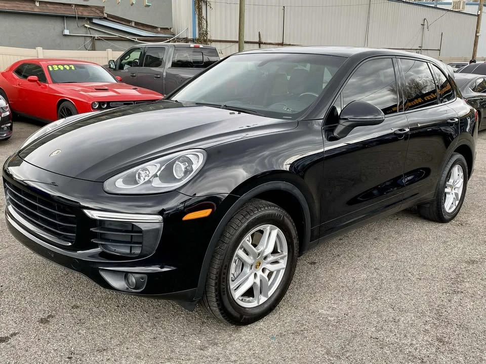 2016 Porsche 958 Cayenne - Image 7 of 15