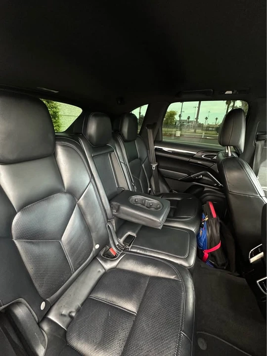 2016 Porsche 958 Cayenne - Image 5 of 16