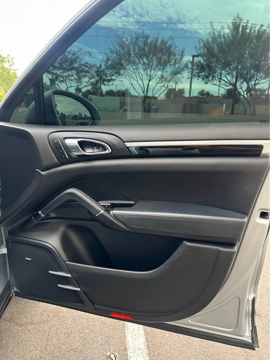 2016 Porsche 958 Cayenne - Image 7 of 16