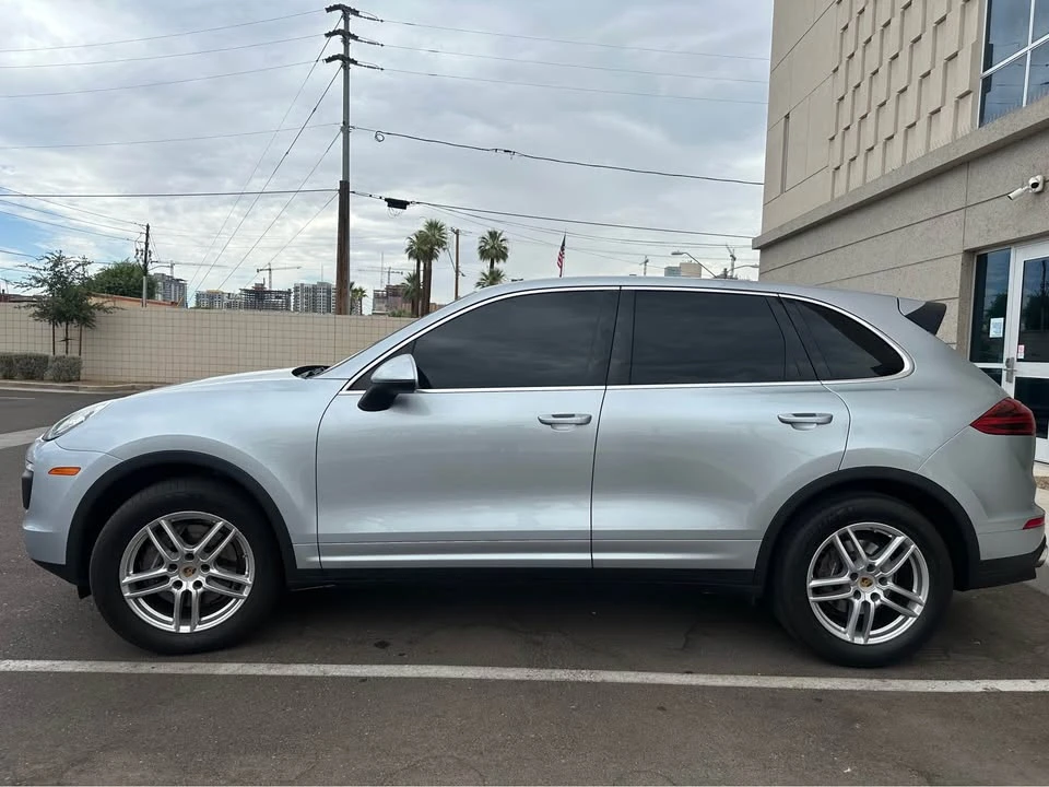 2016 Porsche 958 Cayenne - Image 2 of 16