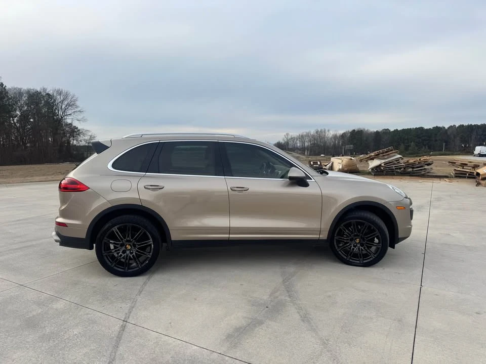 2016 Porsche 958 Cayenne - Image 4 of 15