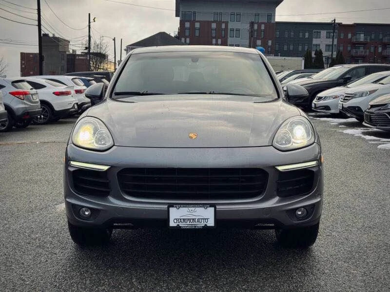 2016 Porsche 958 Cayenne - Image 2 of 13