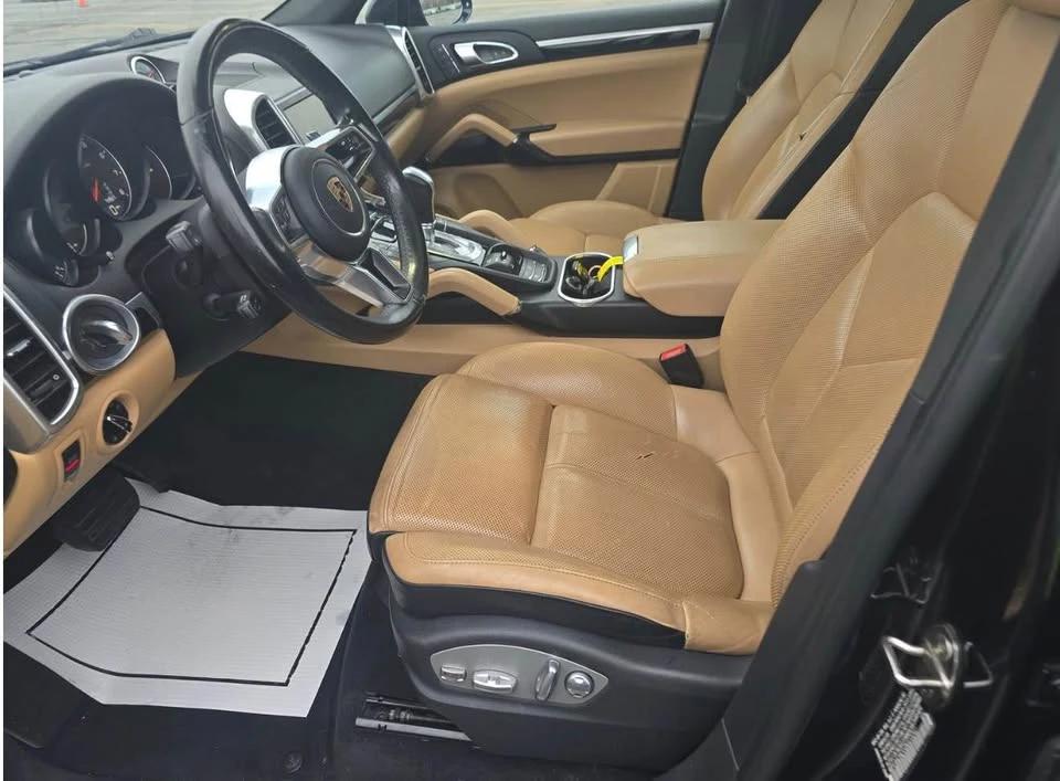 2016 Porsche 958 Cayenne - Image 5 of 11
