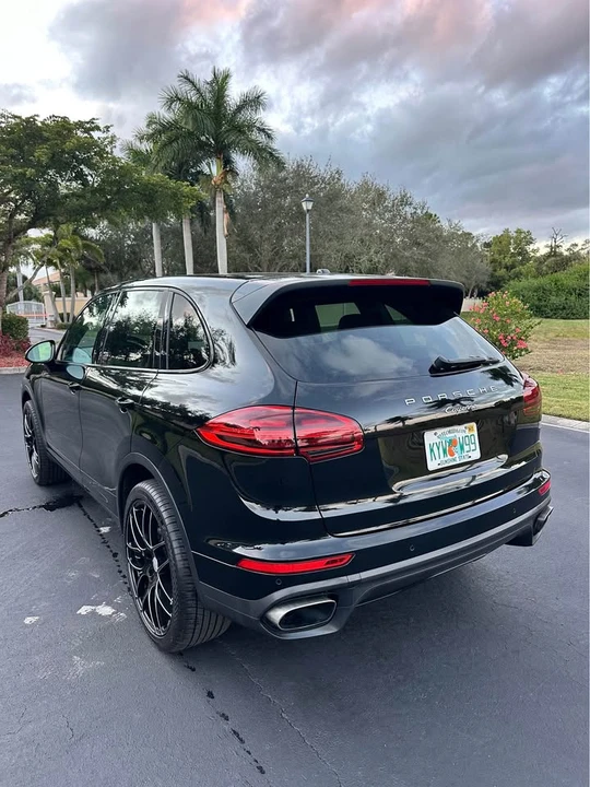2016 Porsche 958 Cayenne - Image 8 of 19