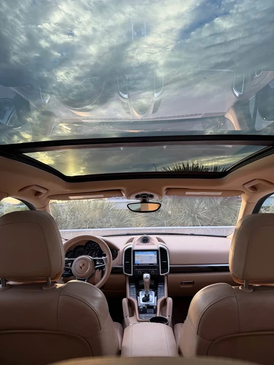 2016 Porsche 958 Cayenne - Image 16 of 16