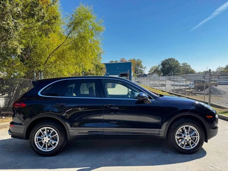 2016 Porsche 958 Cayenne - Image 3 of 17