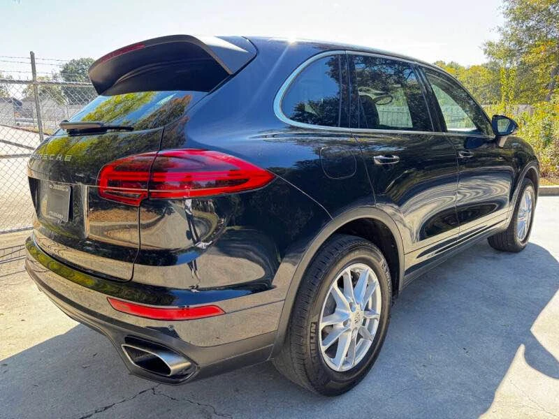 2016 Porsche 958 Cayenne - Image 4 of 17