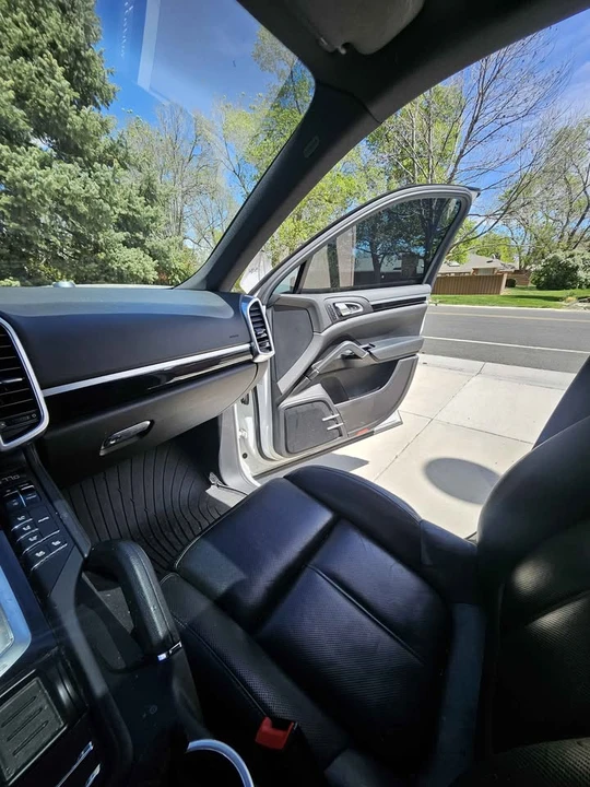 2016 Porsche 958 Cayenne - Image 7 of 8