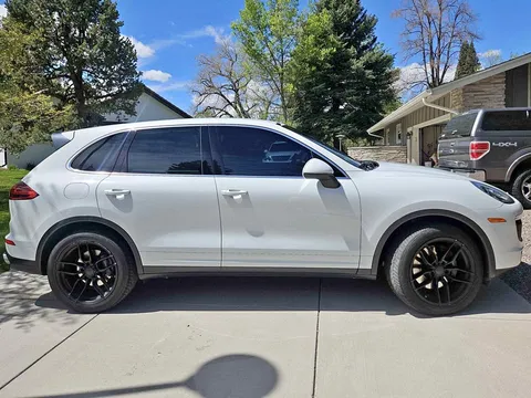 2016 Porsche Cayenne