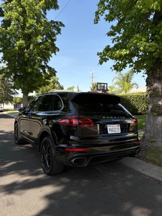 2016 Porsche 958 Cayenne - Image 8 of 10
