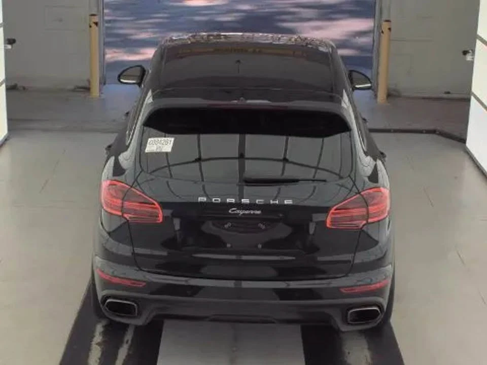 2016 Porsche 958 Cayenne - Image 10 of 10