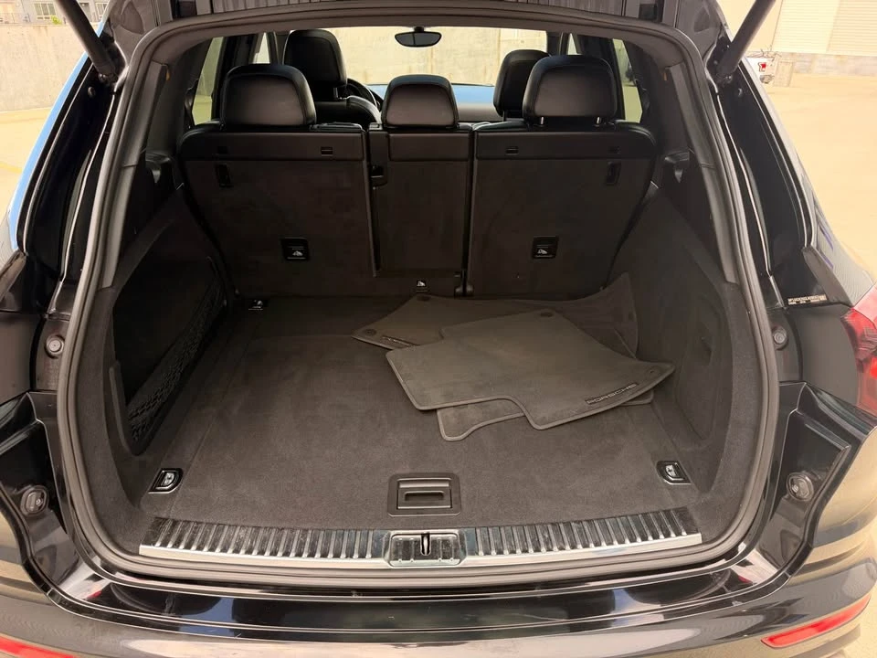 2016 Porsche 958 Cayenne - Image 16 of 20