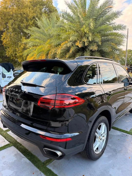 2016 Porsche 958 Cayenne - Image 2 of 7