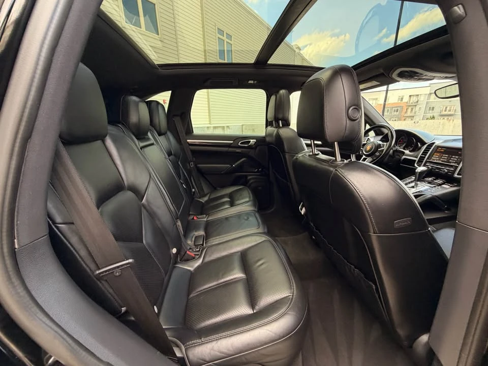 2016 Porsche 958 Cayenne - Image 17 of 20