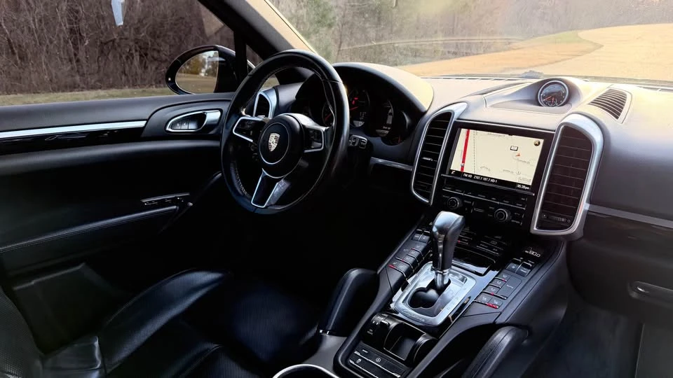 2016 Porsche 958 Cayenne - Image 8 of 11