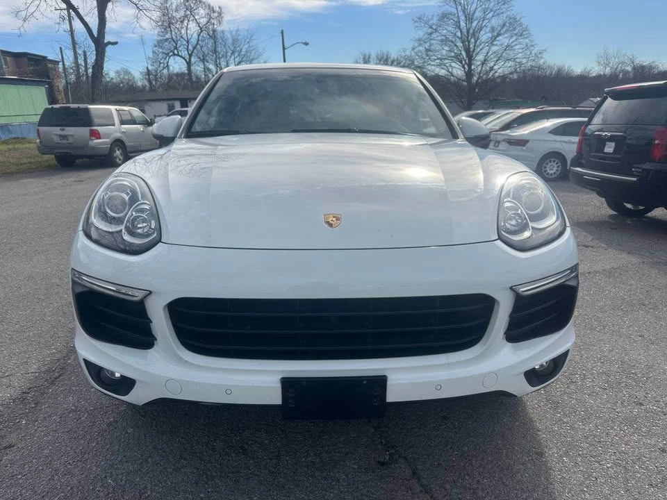 2016 Porsche 958 Cayenne - Image 2 of 20