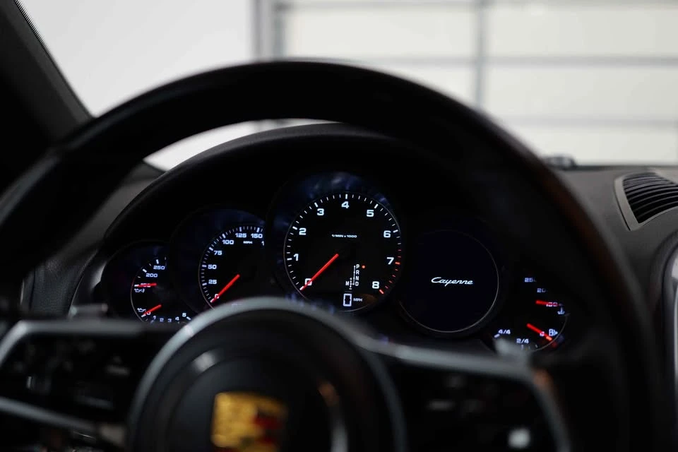 2016 Porsche 958 Cayenne - Image 18 of 20