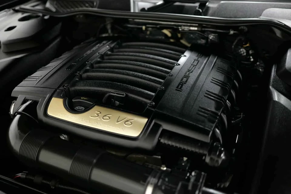 2016 Porsche 958 Cayenne - Image 10 of 20