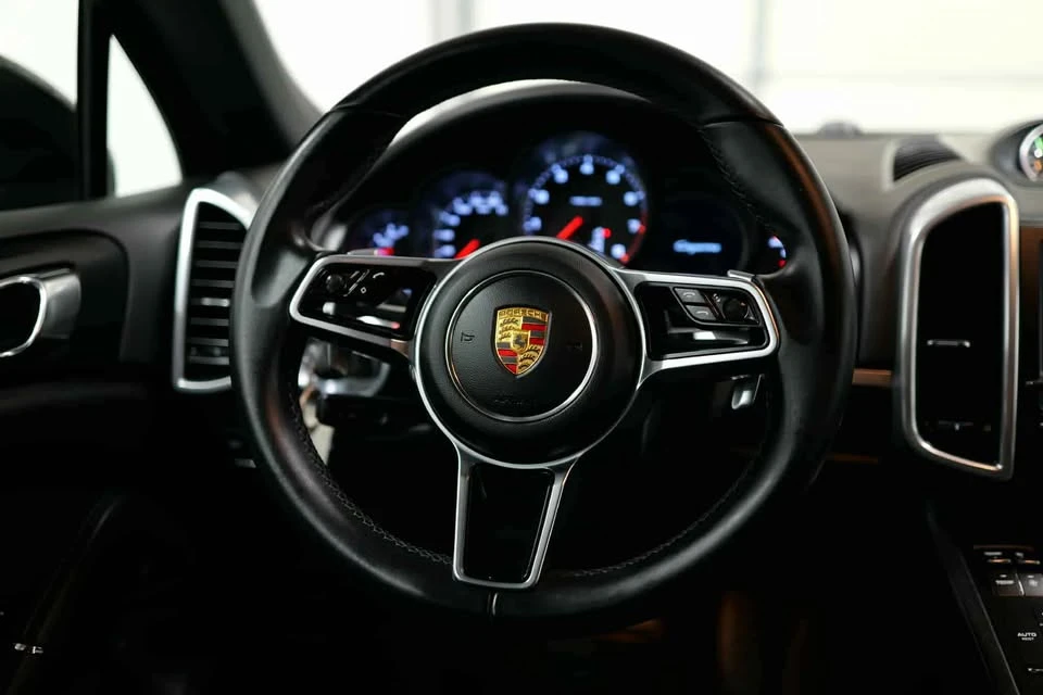 2016 Porsche 958 Cayenne - Image 19 of 20