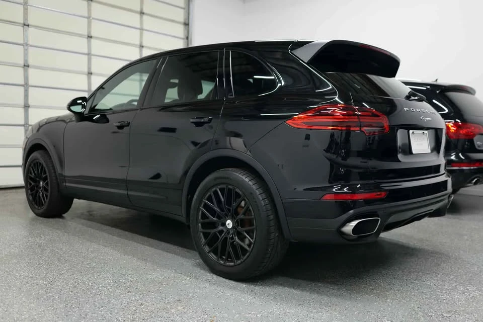 2016 Porsche 958 Cayenne - Image 7 of 20