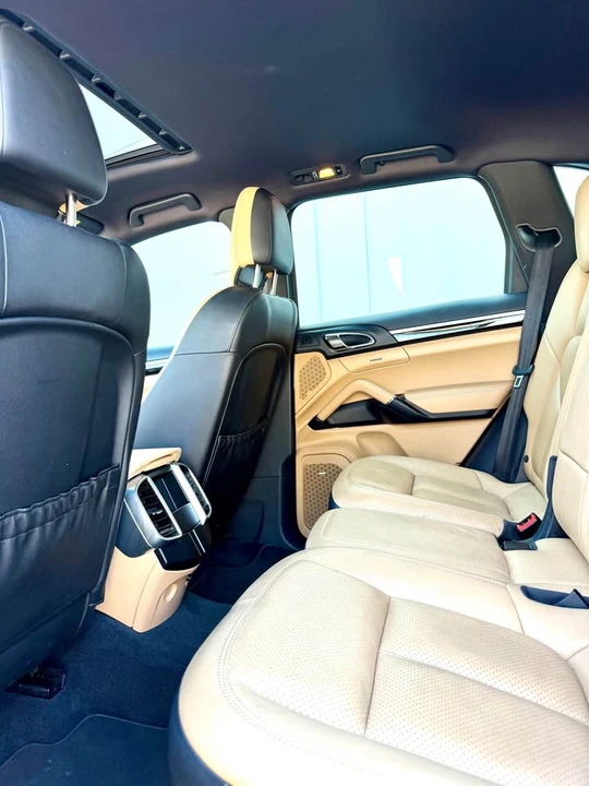2016 Porsche 958 Cayenne GTS - Image 18 of 18