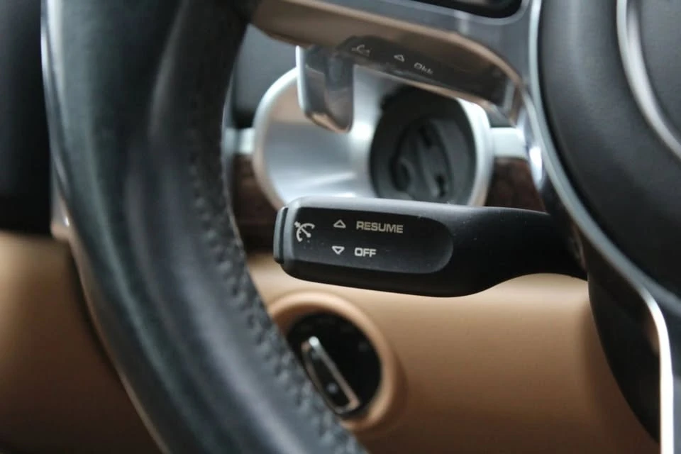 2016 Porsche 958 Cayenne - Image 19 of 20