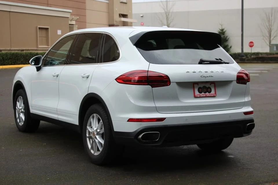 2016 Porsche 958 Cayenne - Image 5 of 20