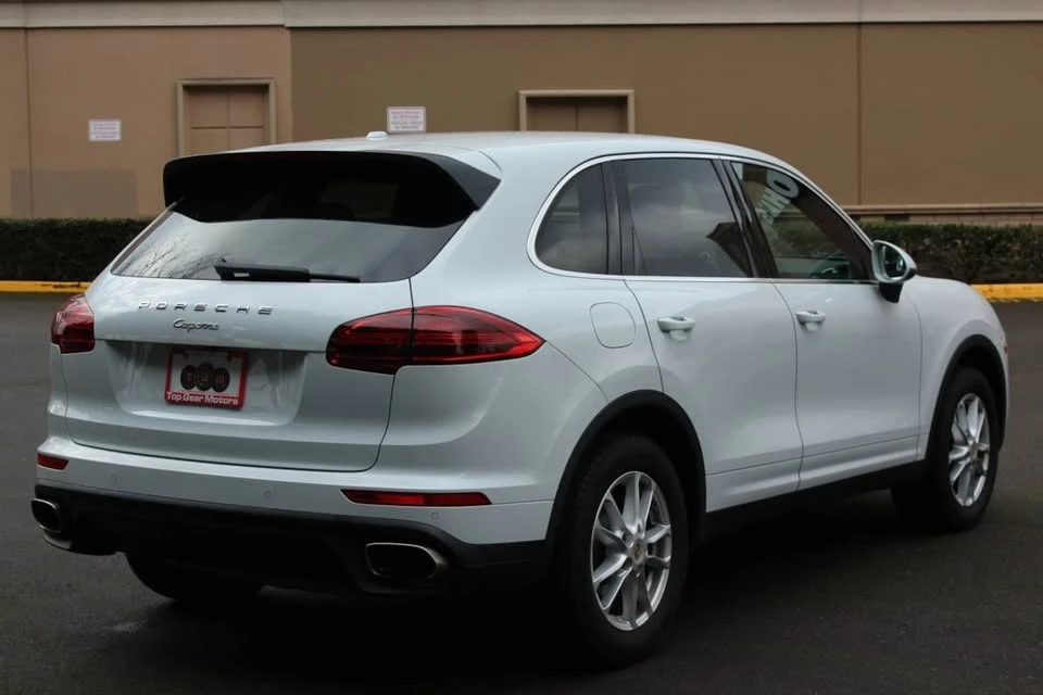 2016 Porsche 958 Cayenne - Image 7 of 20