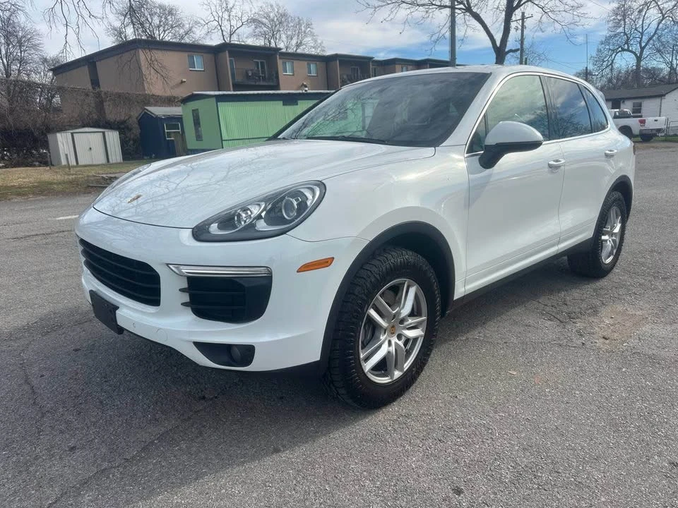2016 Porsche 958 Cayenne - Image 3 of 20