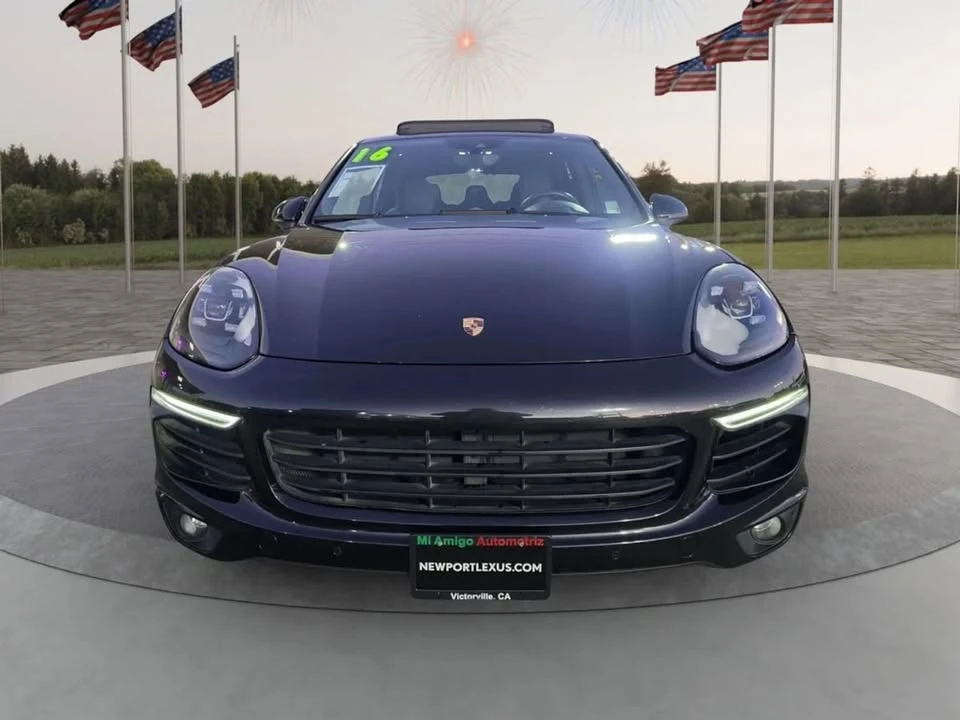 2016 Porsche 958 Cayenne - Image 3 of 18