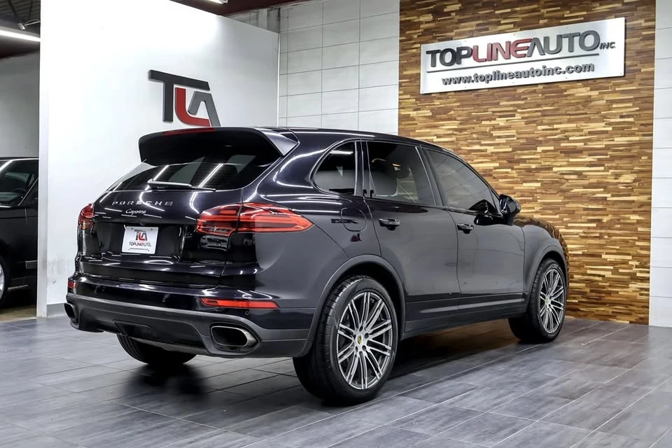 2016 Porsche 958 Cayenne - Image 8 of 19