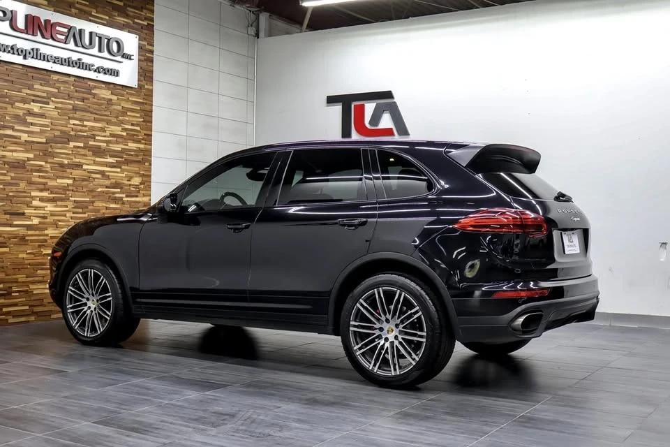 2016 Porsche 958 Cayenne - Image 5 of 19