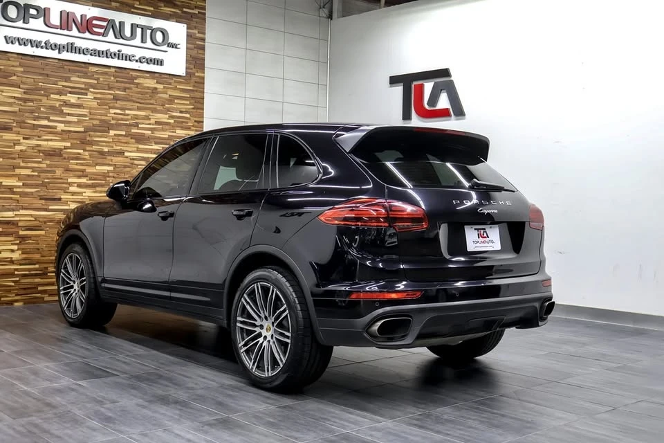 2016 Porsche 958 Cayenne - Image 6 of 19