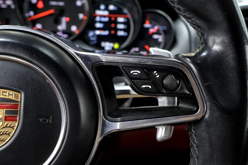 2016 Porsche 958 Cayenne - Image 14 of 19