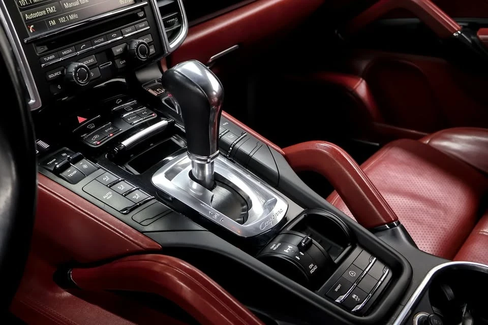 2016 Porsche 958 Cayenne - Image 16 of 19