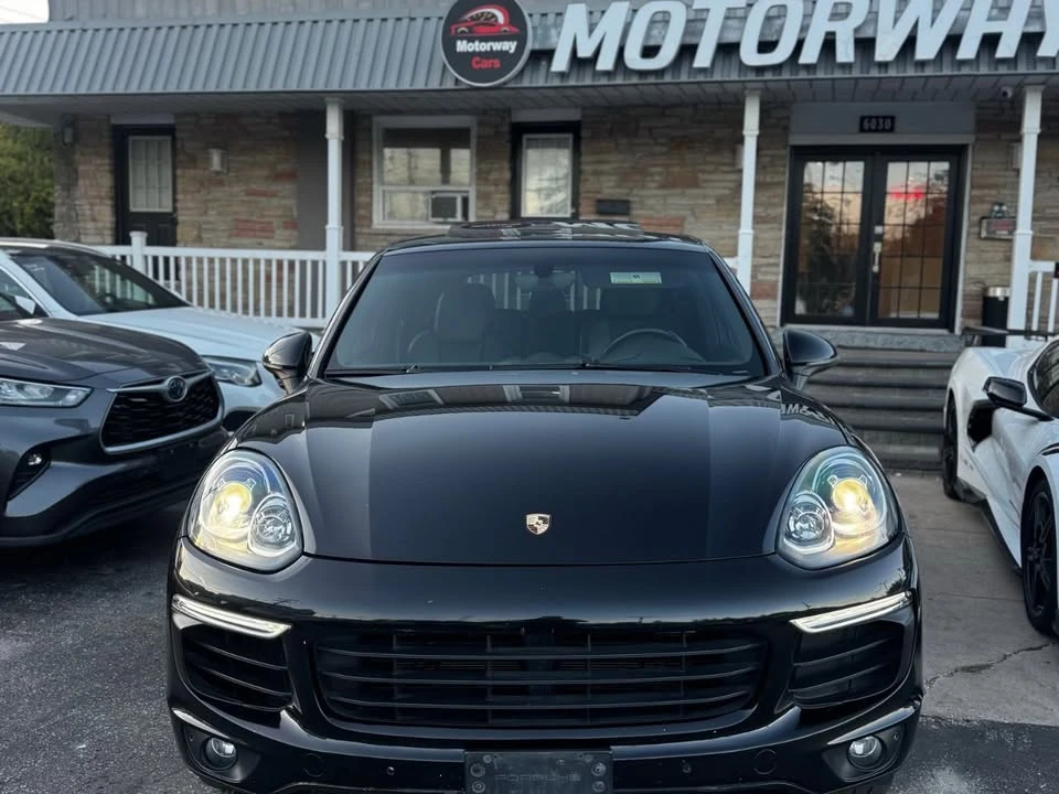2016 Porsche 958 Cayenne - Image 9 of 19
