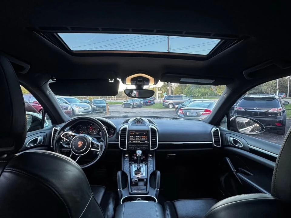 2016 Porsche 958 Cayenne - Image 8 of 19