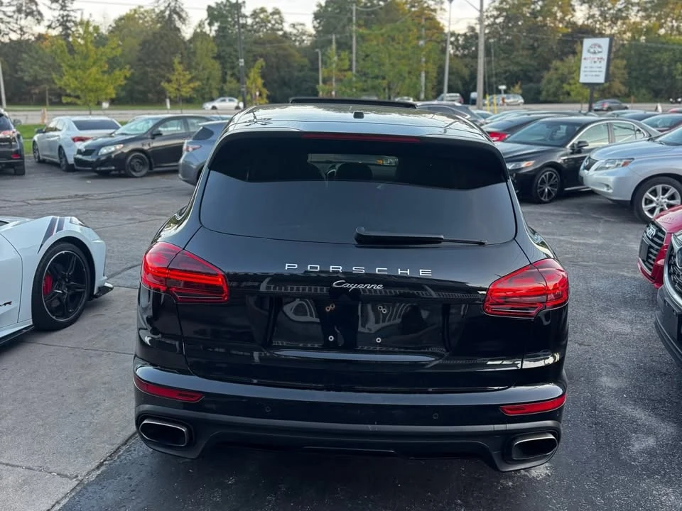 2016 Porsche 958 Cayenne - Image 5 of 19