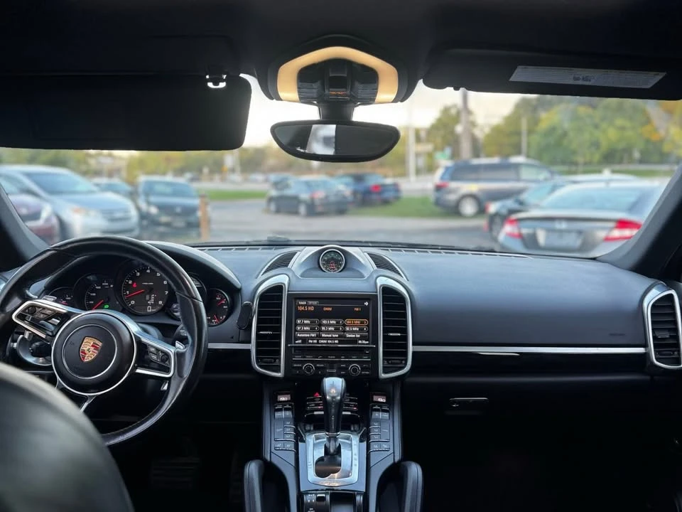 2016 Porsche 958 Cayenne - Image 12 of 19