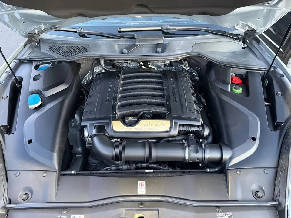 2016 Porsche 958 Cayenne - Image 2 of 19