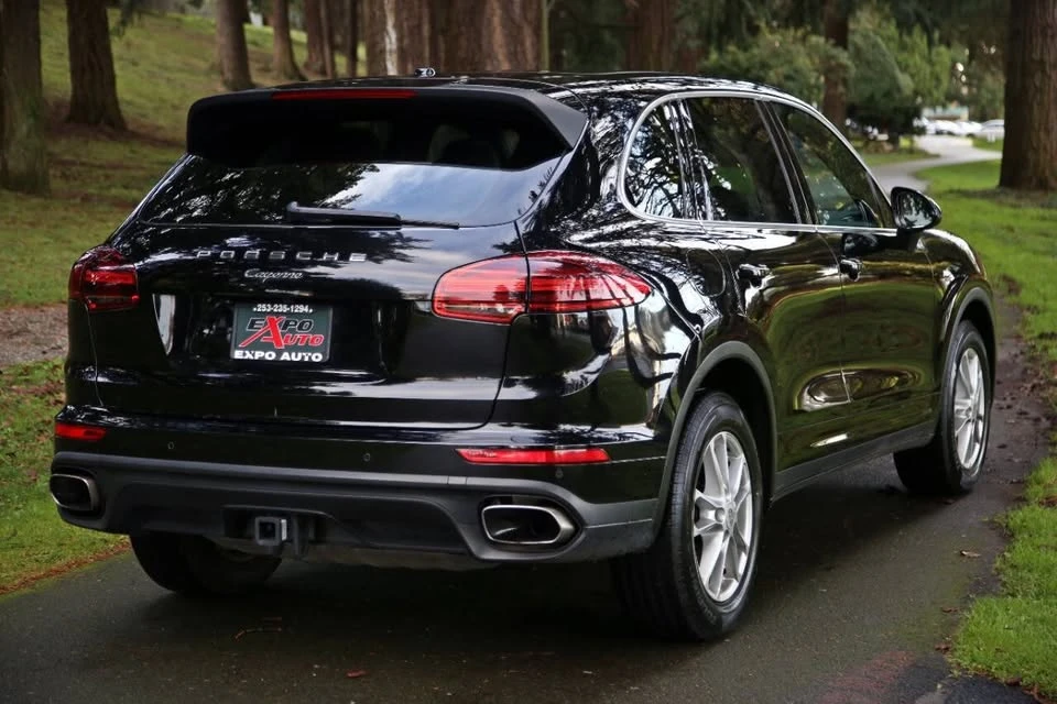 2016 Porsche 958 Cayenne - Image 4 of 14