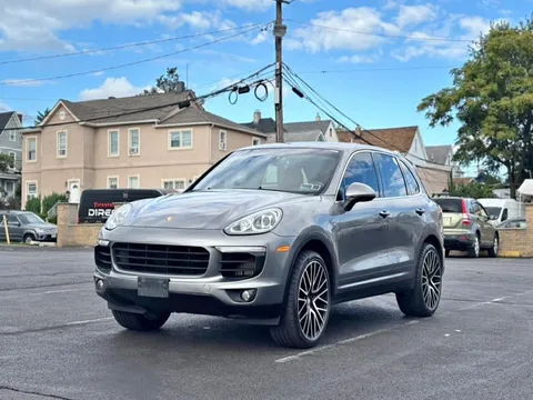 2016 Porsche Cayenne S