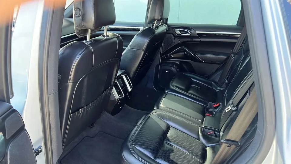 2016 Porsche 958 Cayenne - Image 5 of 20